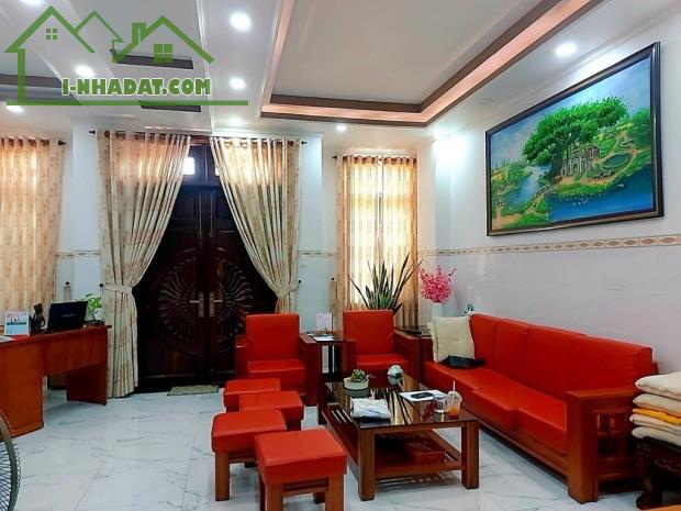 BIỆT THỰ PHỐ TÂN SƠN NHÌ, DIỆN TÍCH 111M2, DIỆN TÍCH SÀN 377M2 - 1