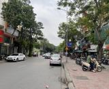 Bán gấp căn nhà 3 tầng, 73,3m2 tại phố Nguyễn Sơn, Gia Thụy, đường ô tô tránh, giá tốt
