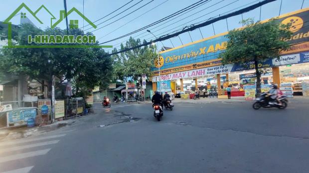 Bán nhà đất Mặt Tiền Trương Phước Phan 1886 m² ( 16 x 116 ) Full thổ - 2