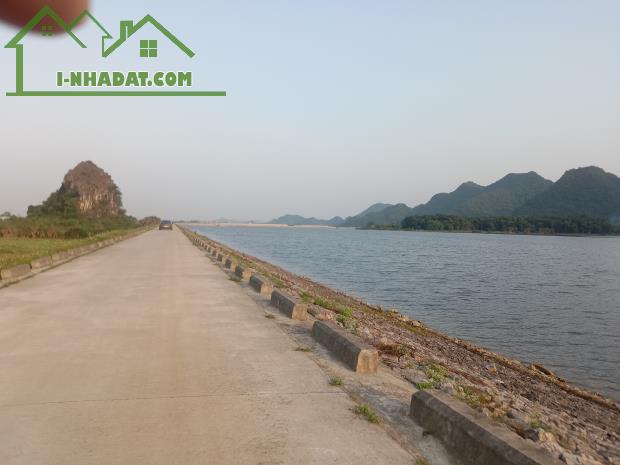 Đất 3 mặt đường sát Hồ Du Lịch sinh thái Yên Quang- Nho Quan (36m mtx28,7m) Giá:1,85 Tỷ - 1