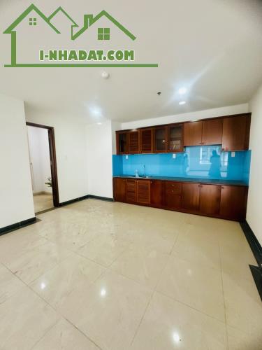 Chủ đầu tư bán Penthouse ngay Chánh Hưng - Giai Việt tòa Samland, nhà mới 100% - Giá 7 tỷ