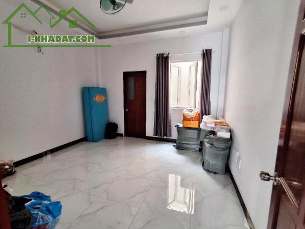 BÁN NHÀ 861 TRẦN XUÂN SOẠN. 68M2.4 TẦNG. 4MX17M.HẺM XE HƠI. NHÀ ĐẸP.GẦN TRUNG TÂM - 1