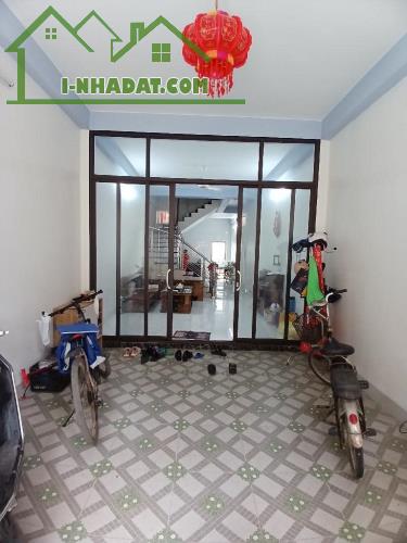 Bán Nhà gấp Định công Hạ , DT 50m2 , giá hơn 5 Tỷ , o to gần nhà ,Full nội thấ - 2