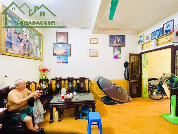 Bán Nhà Chính Chủ Nguyễn Trãi Thanh Xuân 50m Lô Góc - 1