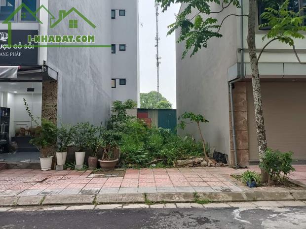 BÁN ĐẤT MẶT PHỐ CỔ LINH – THẠCH BÀN, 88M, MT 5M, VỈA HÈ, KINH DOANH, CHO THUÊ. GIÁ 21.9TỶ