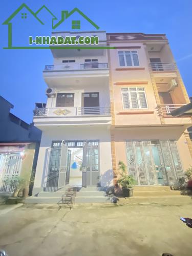 Bán nhà Gia Cẩm - Việt Trì 67m2 3 tầng - view Hồ - OTO - 3.45 tỷ