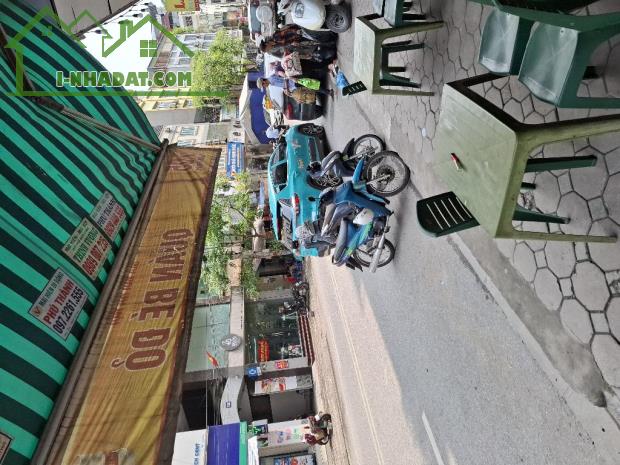 Bán nhà quận Đống đa, phường Trung Phụng ngõ nông 4 tầng, 42m2 nhỉnh 7 tỷ