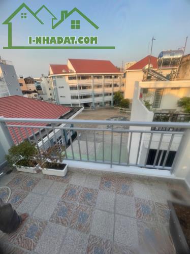 Bán nhà ngay trung tâm Phú Nhuận, nhà mới, vuông chuẩn, chỉ 4,2TỶ - 4