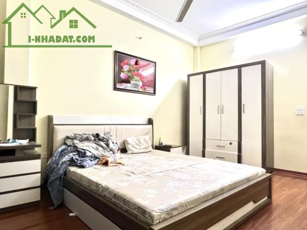 Bán nhà phố Bạch Mai 66m2*5 tầng, MT 3.5m, giá 4.5 tỷ