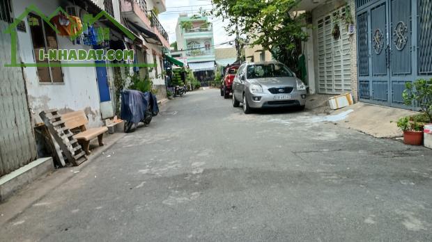 Bán nhà HXH đường Thoại Ngọc Hầu gần ngay UBND quận Tân Phú,nhà 4 Tầng, 5pn giá rẻ - 5