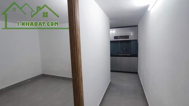 Nhà Mặt tiền chỉ 9.9 tỷ 👉 Khu Thạch Lam 👀 Vị trí đắc địa thuận tiện kinh doanh và ở - 1