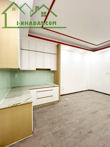 🏠🏠 Mặt Tiền Nguyễn Văn Luông Phường 12 Quận 6 DT 52m2 GIÁ 17 Tỷ 🏠🏠 - 2