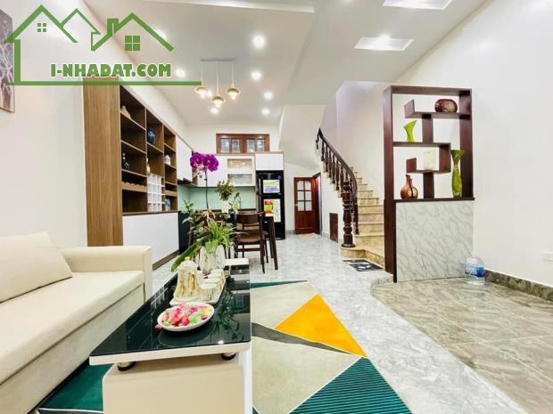 Giá nhà thấp nhất thị trường Phương Canh, Nam Từ Liêm, xây 5 Tầng, 3p ngủ 4.7 tỷ