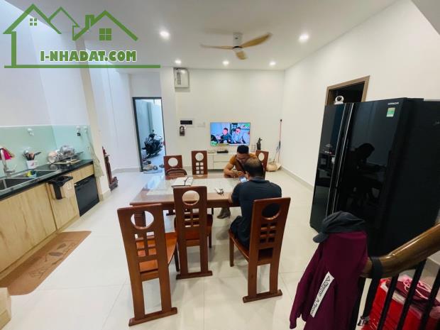 MẶT TIỀN VIP TRƯƠNG VĨNH KÝ, 7x16M, SÁT LUỸ BÁN BÍCH - 2