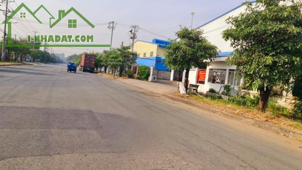 Cho thuê kho xưởng 19.000m² Đức Hòa, Long An giá 800tr/tháng Lh: 0949 861 287 - 2