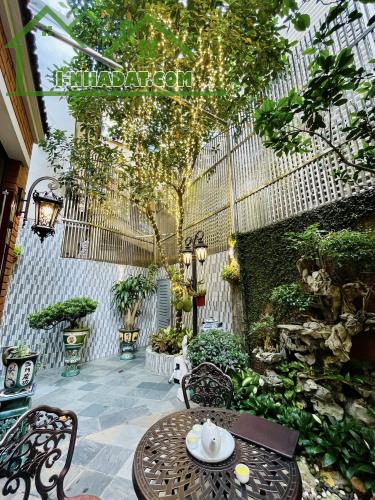 BIỆT THỰ ĐẲNG CẤP PHƯƠNG LIỆT VỈA HÈ ÔTÔ TRÁNH GARA THANG MÁY KINH DOANH 176m2x 5T MT 5.5m - 1