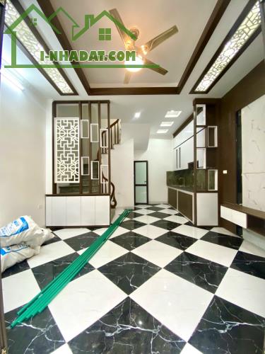 Siêu hiếm!! Nhà Tây Mỗ, Nam Từ Liêm 31M2, 5 Tầng, 3P Ngủ, giá 4.4 tỷ - 5