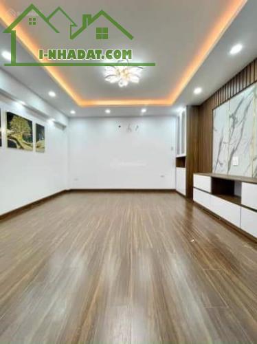 Bán nhà đẹp Đại Mỗ 38M 4 Tầng, 4p ngủ, gác lửng, ô tô đỗ gần giá 6 tỷ - 3