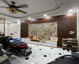 Bán Nhà Đường Láng Đống Đa 40m Đẹp