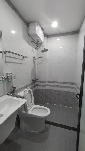 Cần Bán Nhà Phú Diễn 40m2 6Tầng 4m Rông 6,5 tỷ Gần Đường Phú Diễn Đường32 Hoàng Công Chất