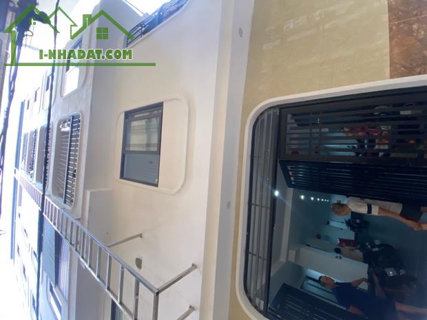 Bán CCMN  mới kính koong tại Xuân Đỉnh, full nội thất, thang máy xịn ,PCCC đầy đủ - 4