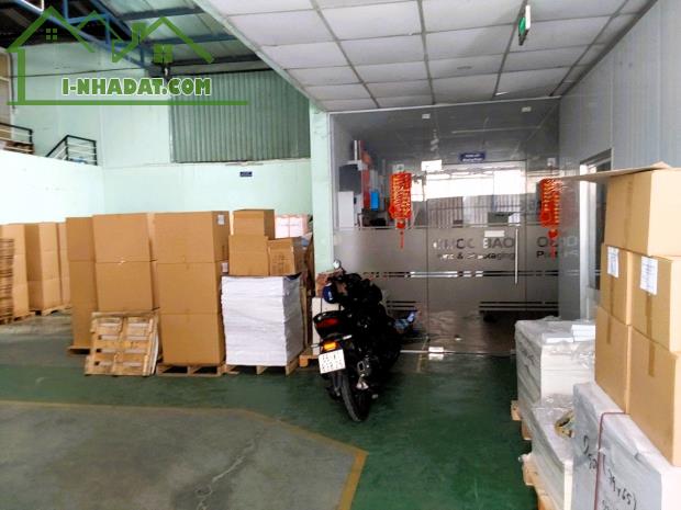 Cho thuê kho xưởng 1600m2 mặt tiền đường 22 Linh Đông - 1