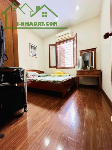 Bán nhà phố Kim Ngưu, Hai Bà Trưng 48m, 4 tầng. Giá: 7.95 tỷ - 2