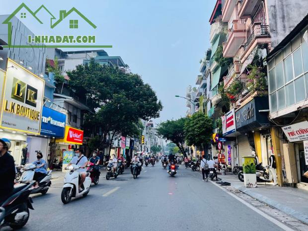 nhà mặt phố Bạch Mai, 134m, mặt tiền 4.7m, đoạn đẹp nhất, full thổ cư
