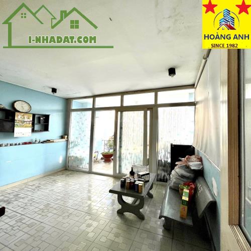 BÁN NHÀ RIÊNG NỞ HẬU TÀI LỘC TẠI PHƯỜNG BÌNH TRƯNG TÂY, QUẬN 2_ 121 m2 ( 7.9 x 15.3 )_ 2 T - 2