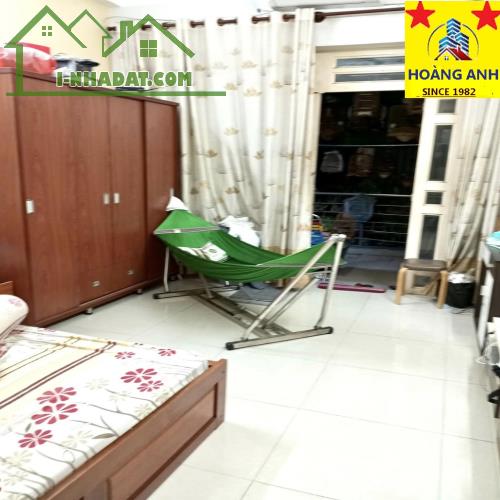 BÁN NHÀ RIÊNG NỞ HẬU TÀI LỘC TẠI PHƯỜNG BÌNH TRƯNG TÂY, QUẬN 2_ 121 m2 ( 7.9 x 15.3 )_ 2 T