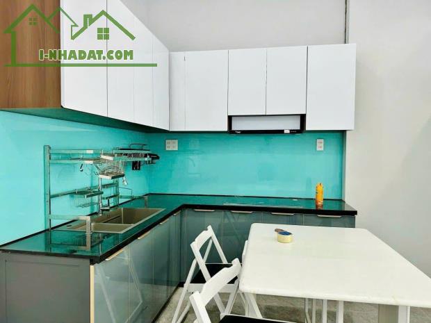 Bán nhà hẻm xe hơi vô nhà gần 101m2 công nhận đủ – Thạnh Xuân  – Quận 12