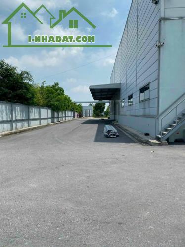 Cho thuê 11.000m2 kho xưởng mới trong KCN Mỹ Phước , giá rẻ nhất - 2