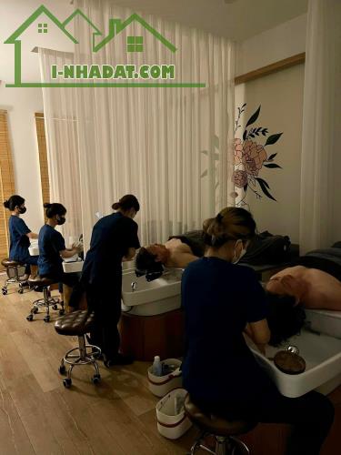 SANG NHƯỢNG SPA Ở VỊ TRÍ ĐẸP ĐƯỜNG CÁCH MẠNG THÁNG 8, QUẬN 10 - 2