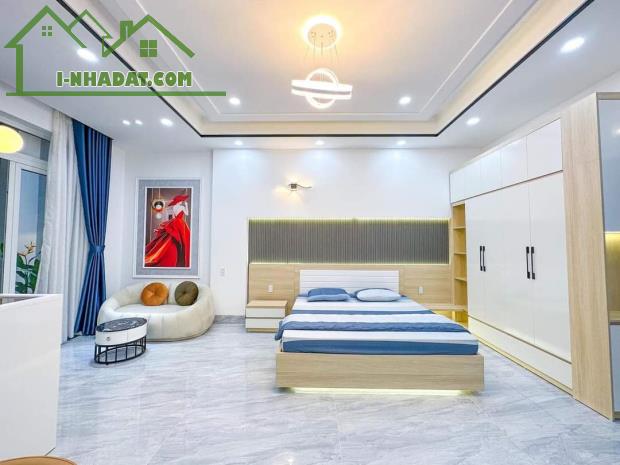 NHÀ 1 TRỆT 2 LẦU MỚI 100% - FULL NỘI THẤT CAO CẤP ĐƯỜNG 144D4 - KDC HỒNG LOAN 6A - 3