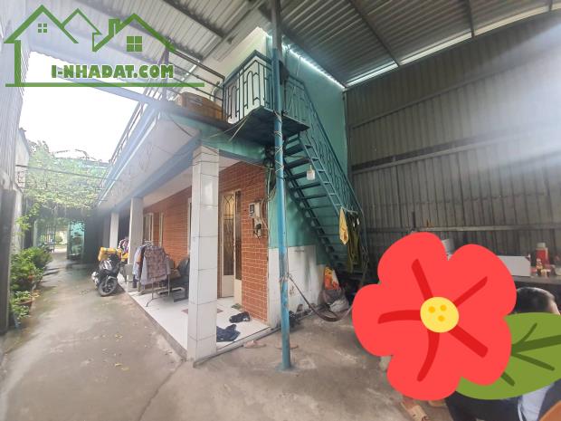 MĂT TIỀN HÀ HUY GIÁP QUẬN 12 - 400M2, NGANG KHỦNG 9.5M - NGAY NGÃ TƯ GA - PHÙ HỢP XÂY - 1