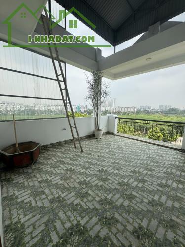 NHÀ ĐẤU GIÁ KIẾN HƯNG, PHÂN LÔ VỈA HÈ Ô TÔ KINH DOANH, VIEW TRƯỜNG HỌC 50M2 GIÁ 9 TỶ - 5