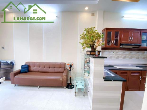 PHÂN KHÚC 5 TỶ - HẺM XE HƠI - CHU VĂN AN - SÁT MẶT TIỀN - 2
