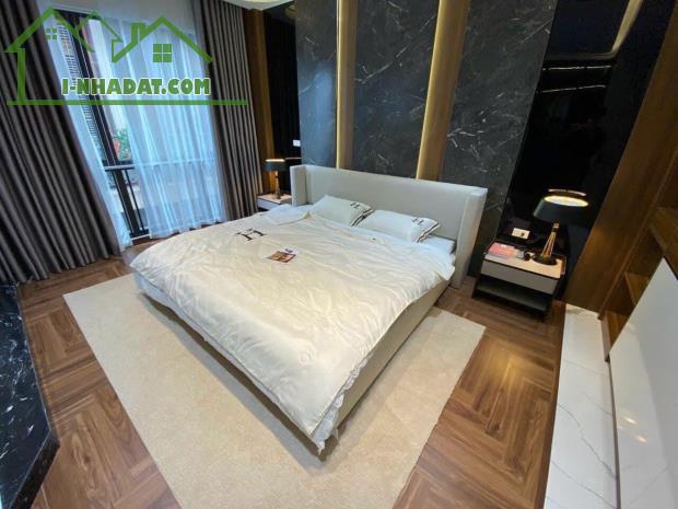 - NHÀ PHAN ĐÌNH GIÓT- PHƯỜNG LA KHÊ - QUẬN HÀ ĐÔNG DT 45m2 X4T MT5m giá 6,5ty - 2