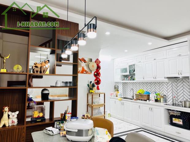 Bán nhà ngõ Tức Mạc - Trần Hưng Đạo, DT 114/120m, 8 tầng mới, MT 6.2m, 45tỷ. - 3