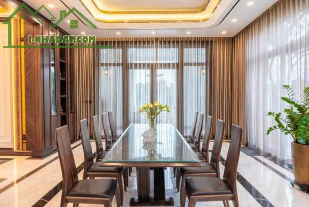Tôi bán biệt thự khu Lão thành cách mạng cạnh công viên 400m2 chỉ 110 tỷ. LH 0989.62.6116 - 2
