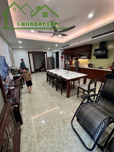 HOT!Siêu phẩm 130m2 mặt phố Nguyễn Quý Đức,Thanh Xuân-KD cực khủng,vị trí đẹp - 4