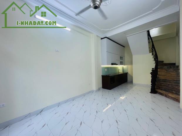 Chủ sốt bán, hạ chào liên tục, hơn 6 tỷ chỉ còn 5,2 tỷ, nhà Võ Chí Công, 30m2, 5 tầng - 3