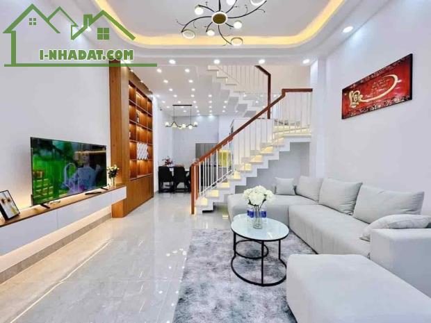 Định cư nước ngoài bán gấp nhà Hoàng Văn Thụ - Phường 8 - Phú Nhuận-3tỷ290, DT: 54m2 - 2