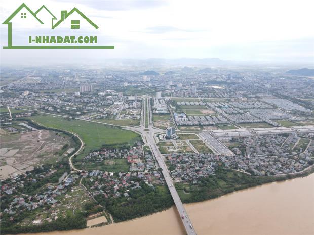 1.7 TỶ  NHẬN NHÀ 5 TẦNG. LIỀN KỀ NAM SÔNG MÃ.  CENTRAL RIVERSIDE. CĐT: 0966343969 - 3