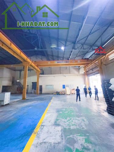 Cho thuê xưởng sản xuất KCN Hố Nai, Trảng Bom , Đồng Nai, 5500m2, giá 350tr