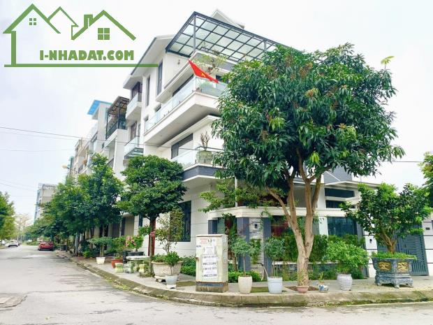 Bán [Lô Góc] Siêu phẩm 214m2 khu đô thị mới Sở Dầu, Hồng Bàng, Hải Phòng. Chỉ 62tr/m2 - 2