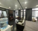 Cho thuê căn hộ Studio siêu rộng 50m2 , có ban công , tại 3/71 Linh Lang chỉ từ 370S