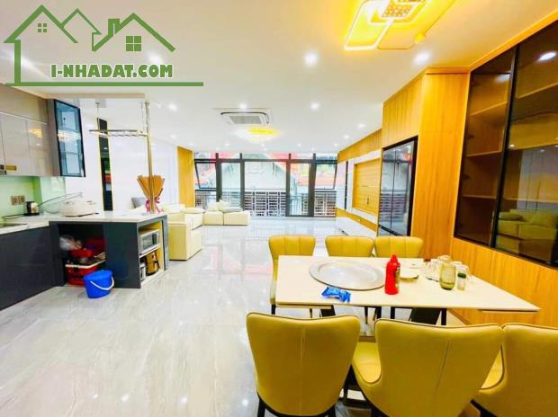 Bán nhà Khương Hạ 43m2x5 tầng, nhà mặt ngõ, ô tô đỗ cổng, thang máy, tặng full nội thất. - 2