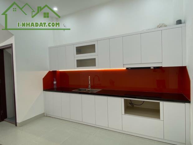 NHÀ ĐẸP CẦU GIẤY, Ô TÔ VÀO NHÀ, 56M2 CHỈ 11.2 TỶ - 1