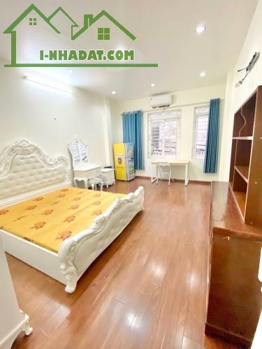 BÁN NHÀ TRƯỜNG CHINH, LÔ GÓC, THOÁNG, NHÀ ĐẸP, 45M, 9 TỶ. LH 0984823023